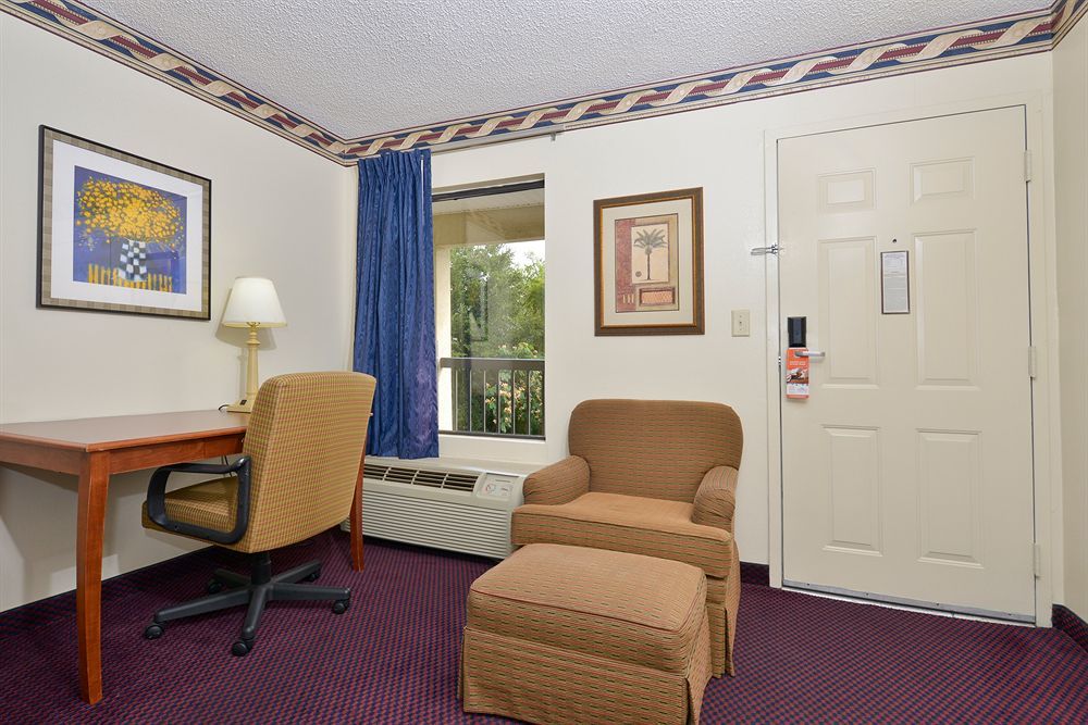 Howard Johnson By Wyndham Savannah Ga Georgetown Dış mekan fotoğraf