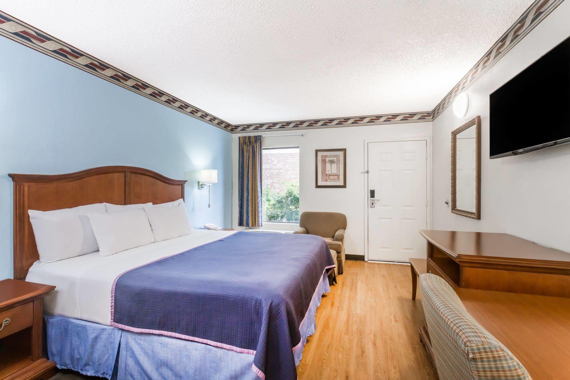 Howard Johnson By Wyndham Savannah Ga Georgetown Dış mekan fotoğraf